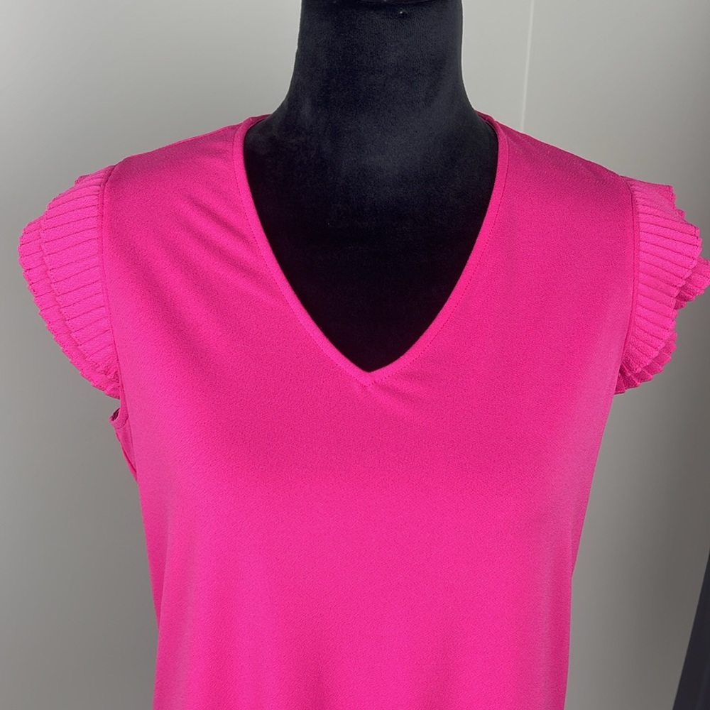 Adrianna Papell Vibrant Pink Women's V-Neck Top Ladies Size M - Picture 4 of 10